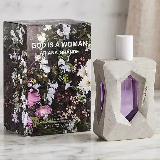 God Is A Woman EDP x 100ml para mujer